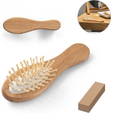 DERN. Wooden hairbrush with round bamboo bristles
